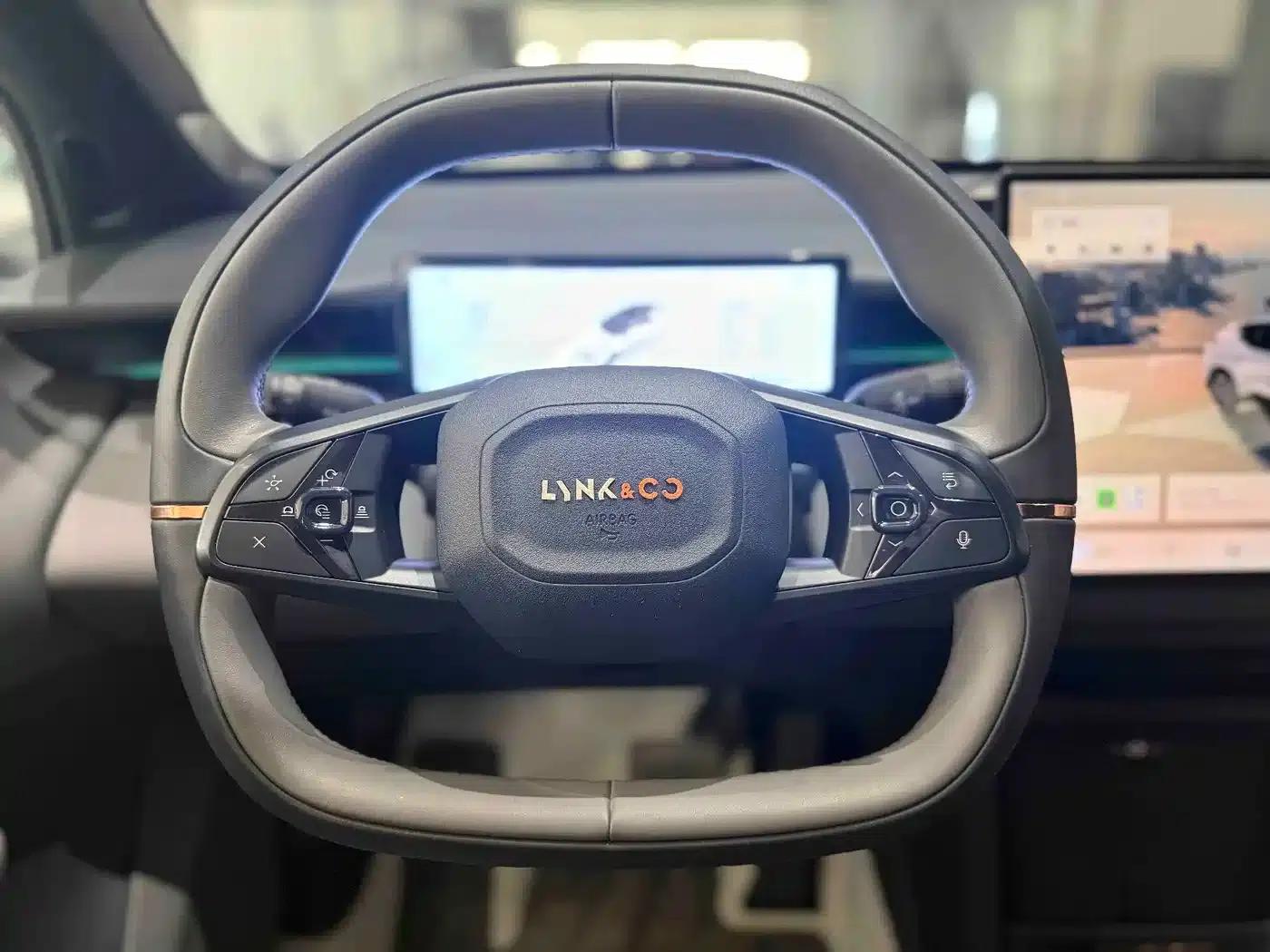 Lynk & Co Z20 2025 Model 530km RWD Pro — миниатюра 28