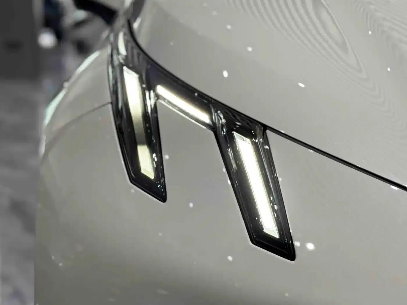 Lynk & Co Z20 2025 Model 530km RWD Pro — миниатюра 10