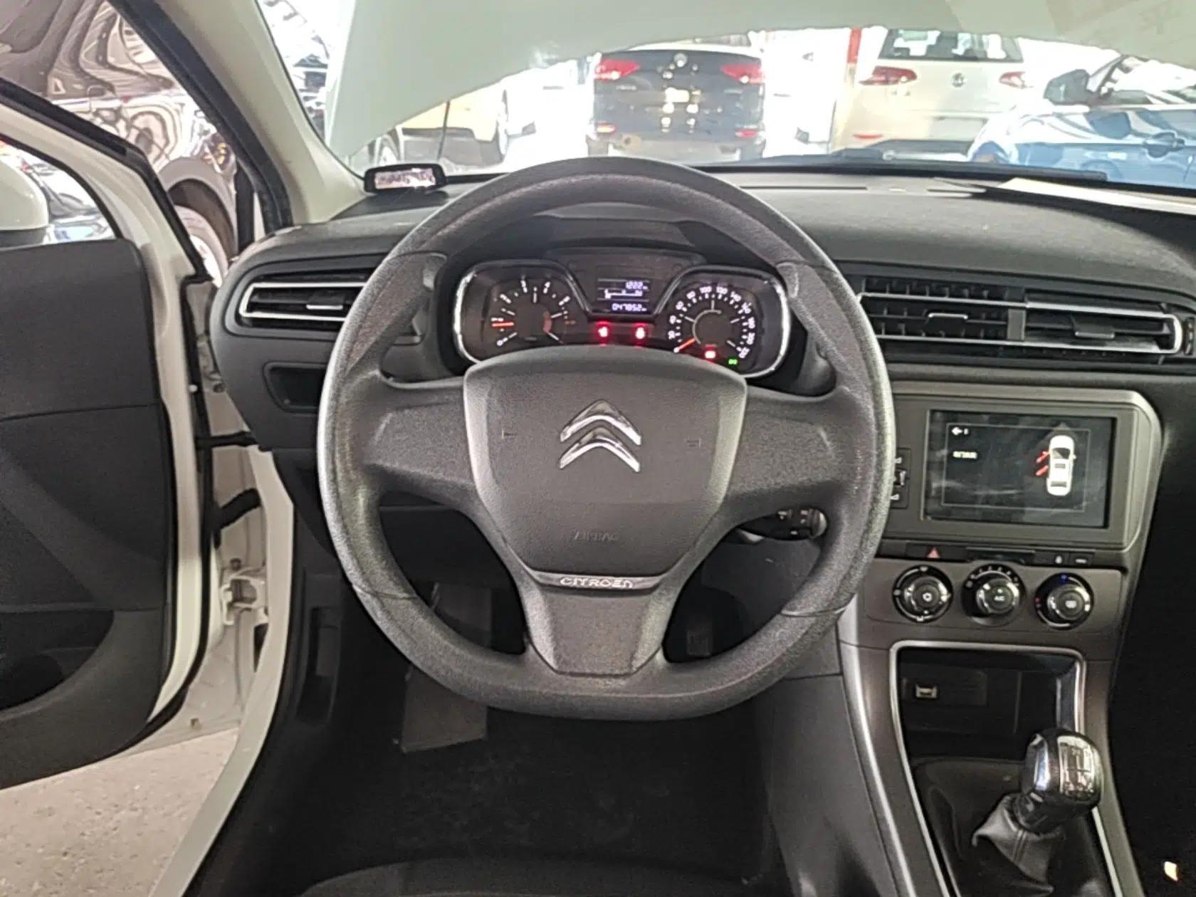 Citroen C4 Sega 2018 1.6L Manual Comfort Model — миниатюра 14