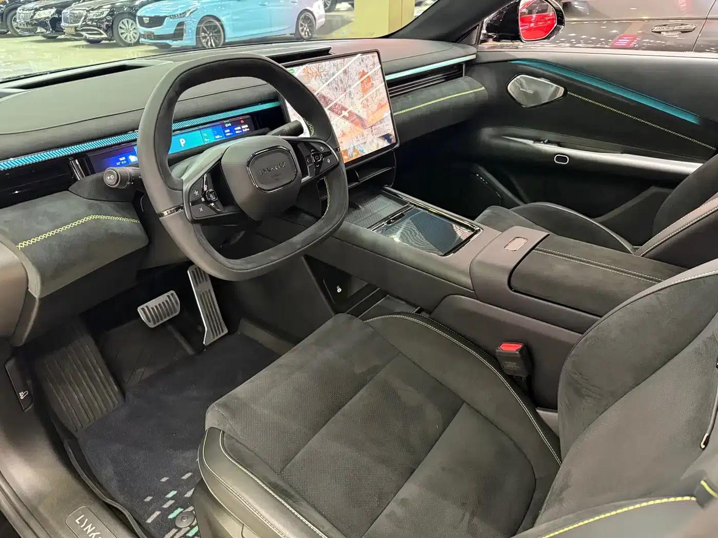 Lynk & Co 10 2025 240 AWD Ultra Sport Edition — миниатюра 16