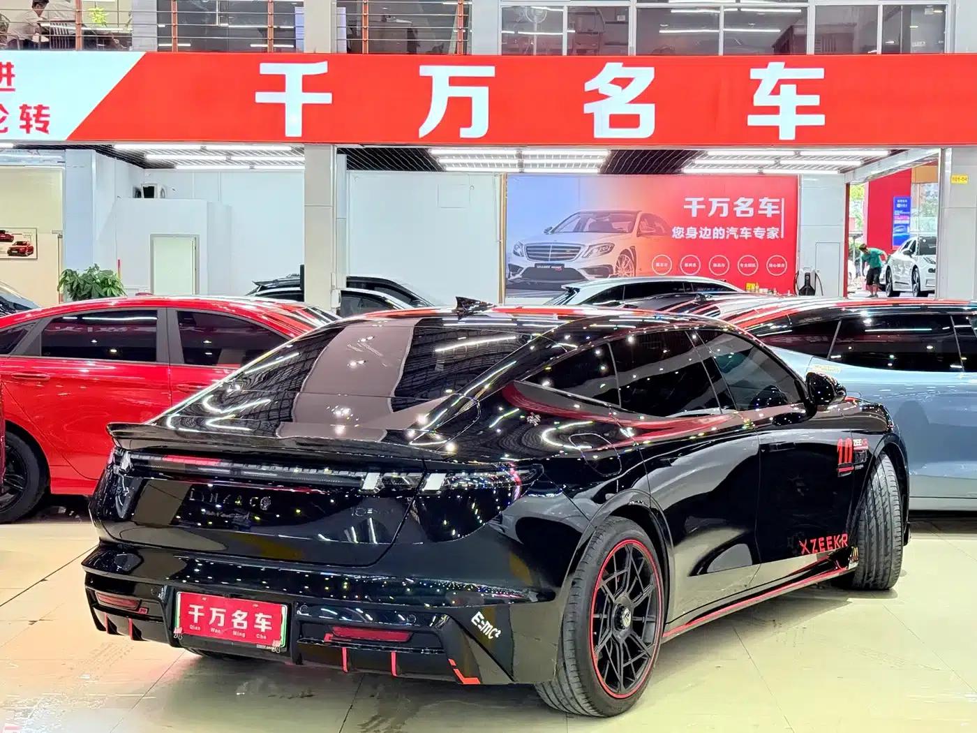 Lynk & Co 10 2025 240 AWD Ultra Sport Edition — миниатюра 4