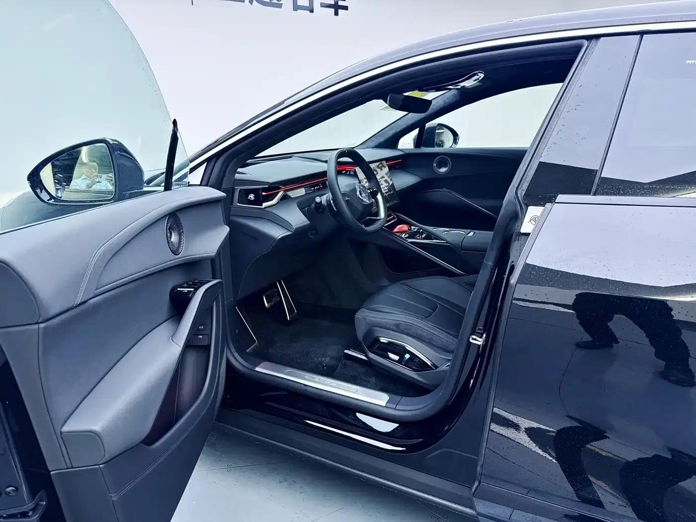2025 ELETRE 600 Touring Edition — миниатюра 8