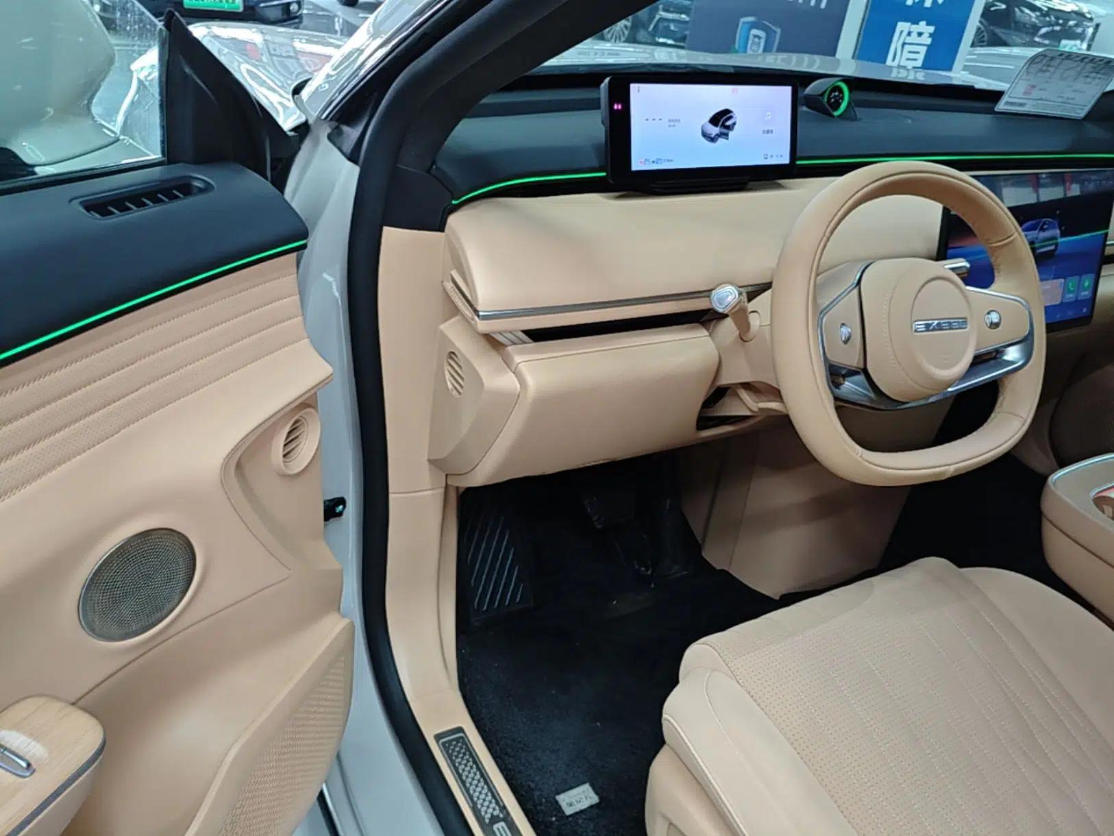 EXEED Star Era ET 2024 Extended-Range 240 Ultra All-Wheel Drive — миниатюра 19
