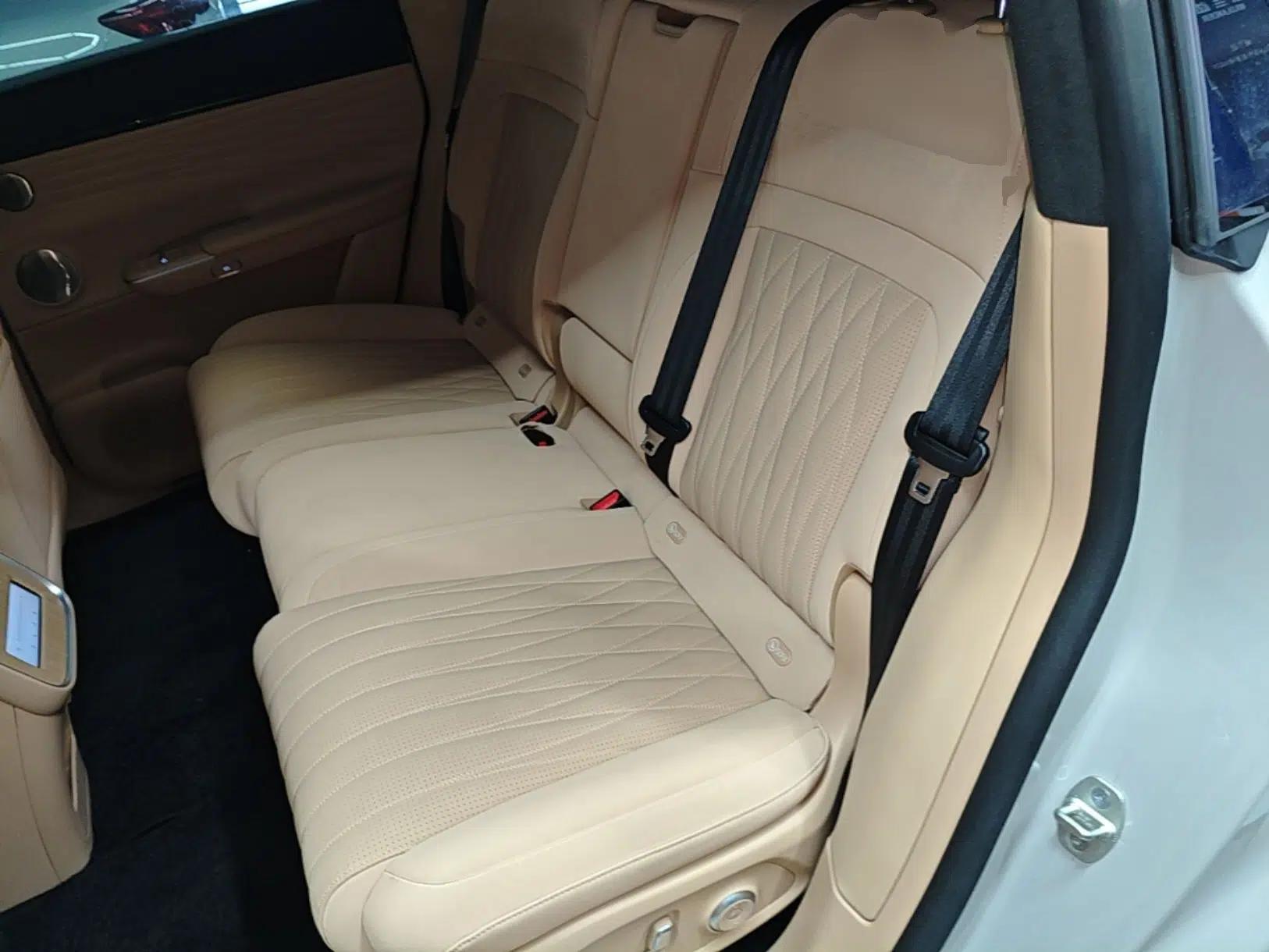 EXEED Star Era ET 2024 Extended-Range 240 Ultra All-Wheel Drive — миниатюра 20