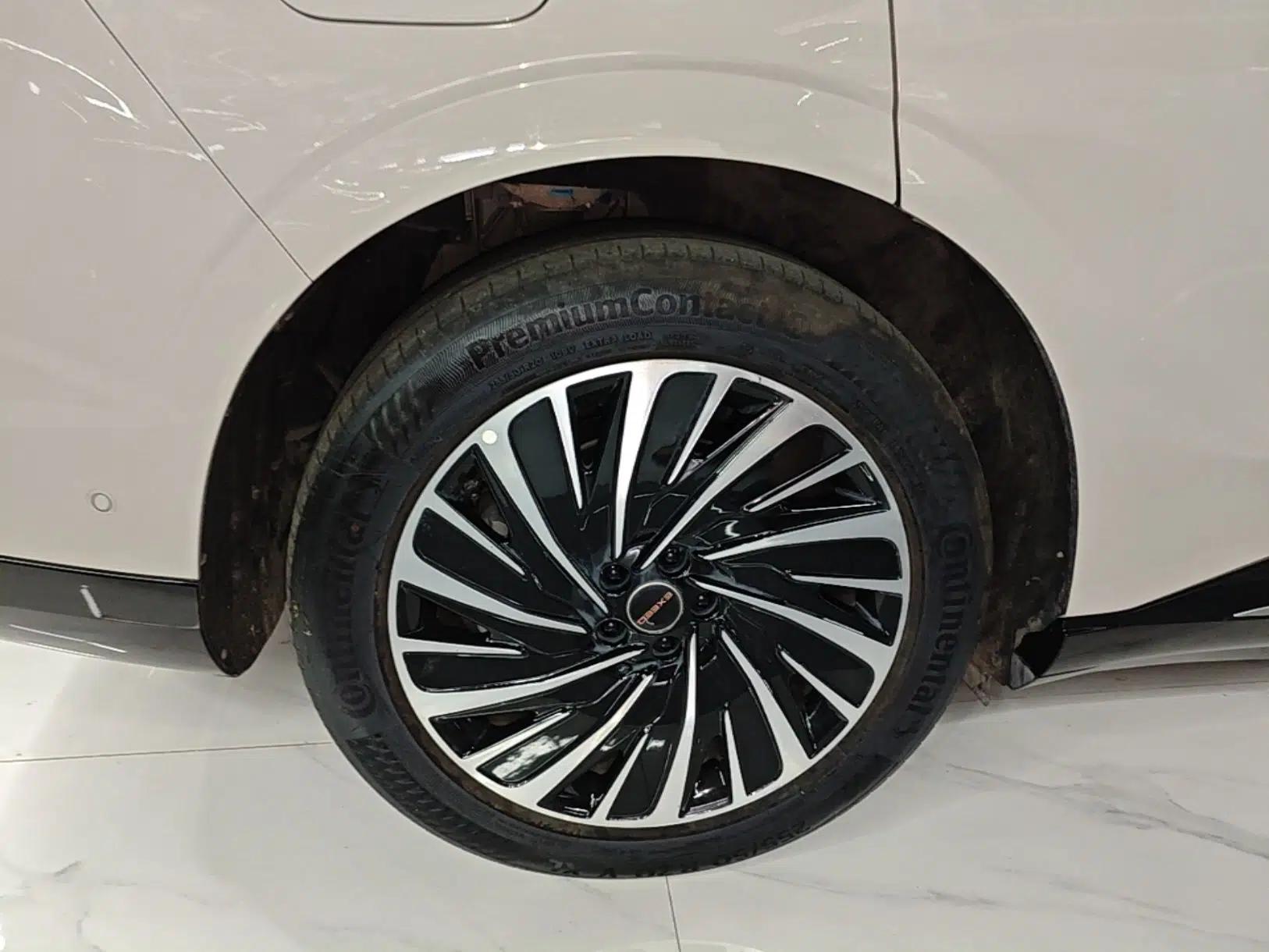 EXEED Star Era ET 2024 Extended-Range 240 Ultra All-Wheel Drive — миниатюра 10