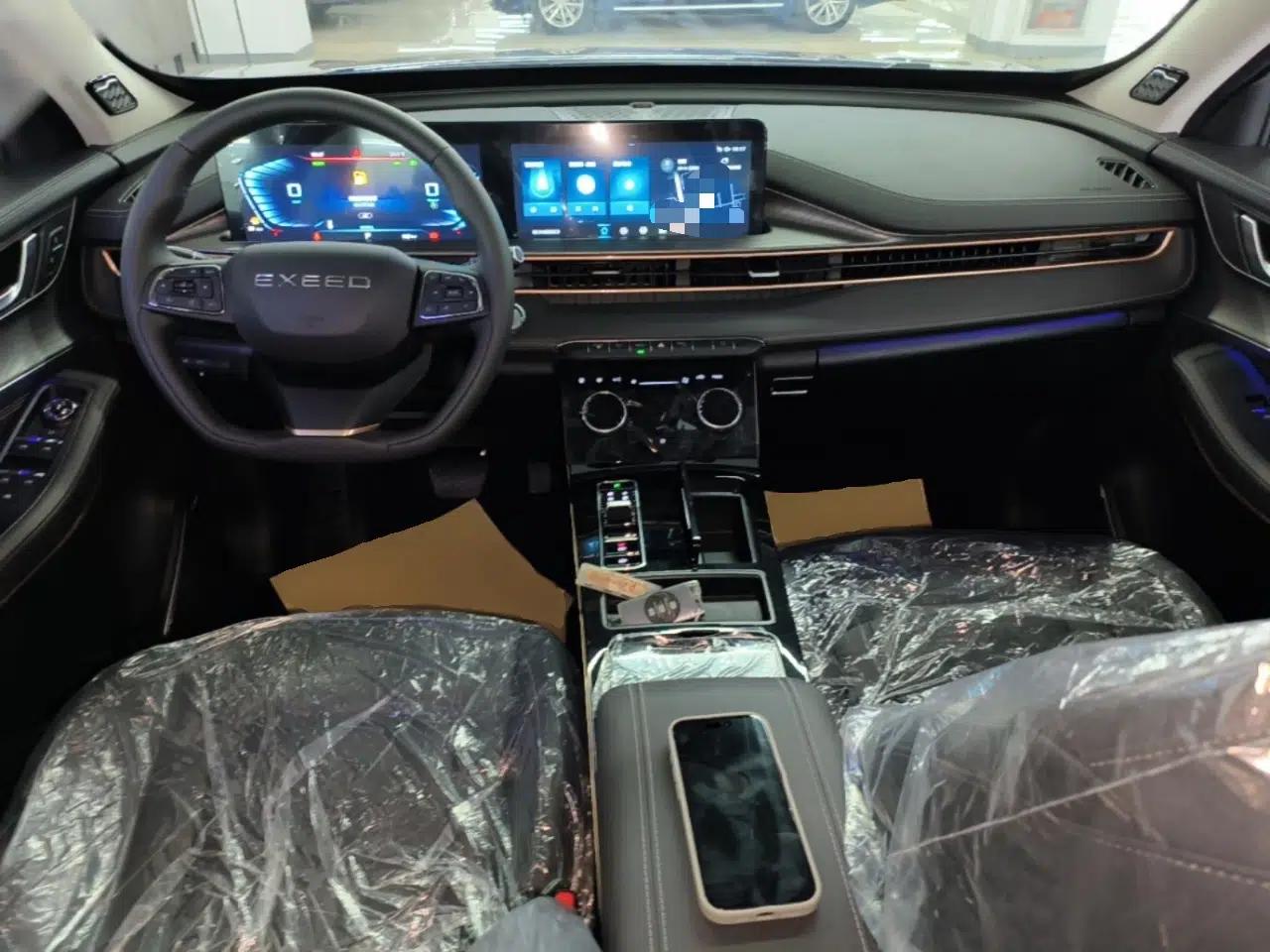 EXEED Zhuifeng C-DM 2022 1.5 TCI-DHT 105 km "Chengfeng Qi" Edition — миниатюра 13