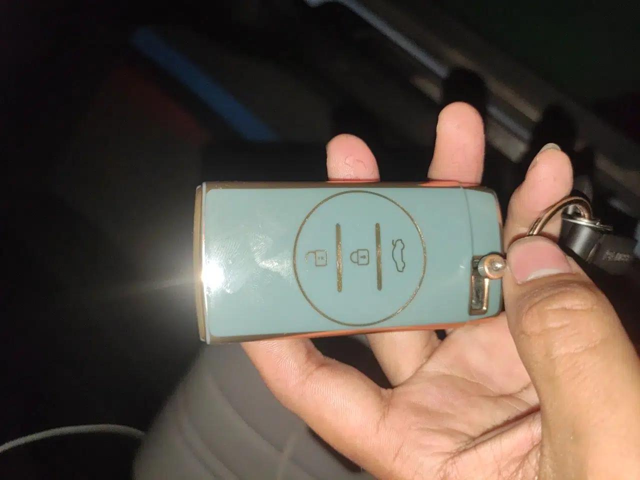 EXEED Zhuifeng C-DM 2023 1.5 TCI-DHT 80KM Yu Feng Xing Edition — миниатюра 9