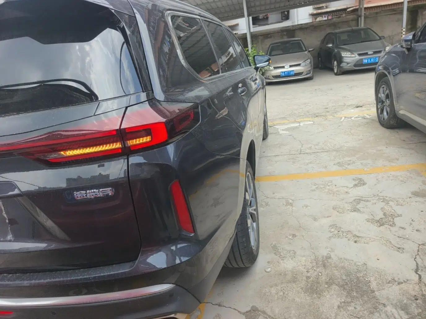 EXEED Lanyue 2022 Explore Edition 400T Two-Wheel Drive Star Edition 5 Seats — миниатюра 7