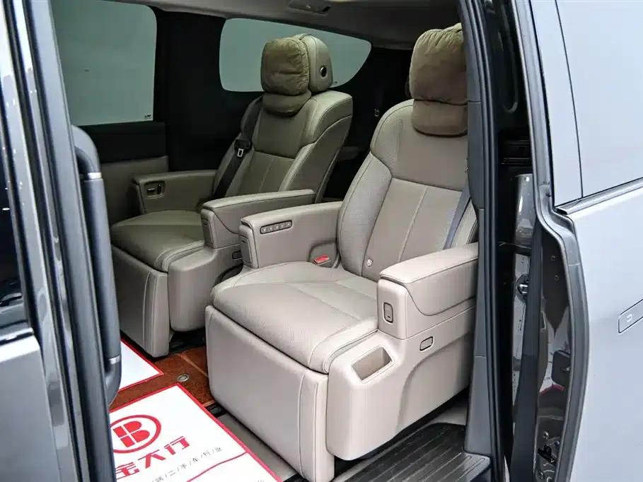Li Auto MEGA 2025 Home Edition — миниатюра 11