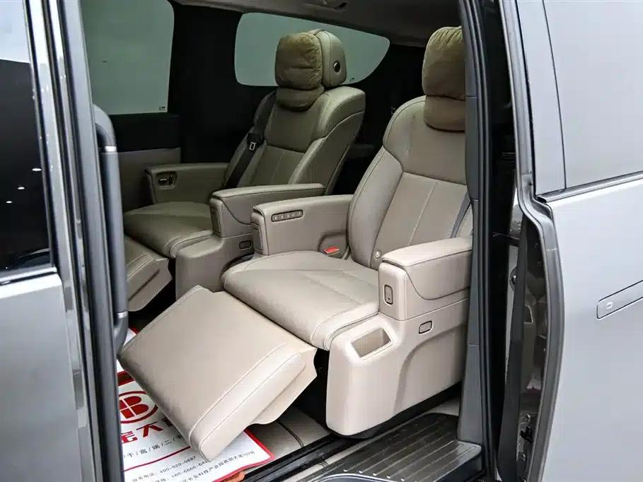 Li Auto MEGA 2025 Home Edition — миниатюра 15