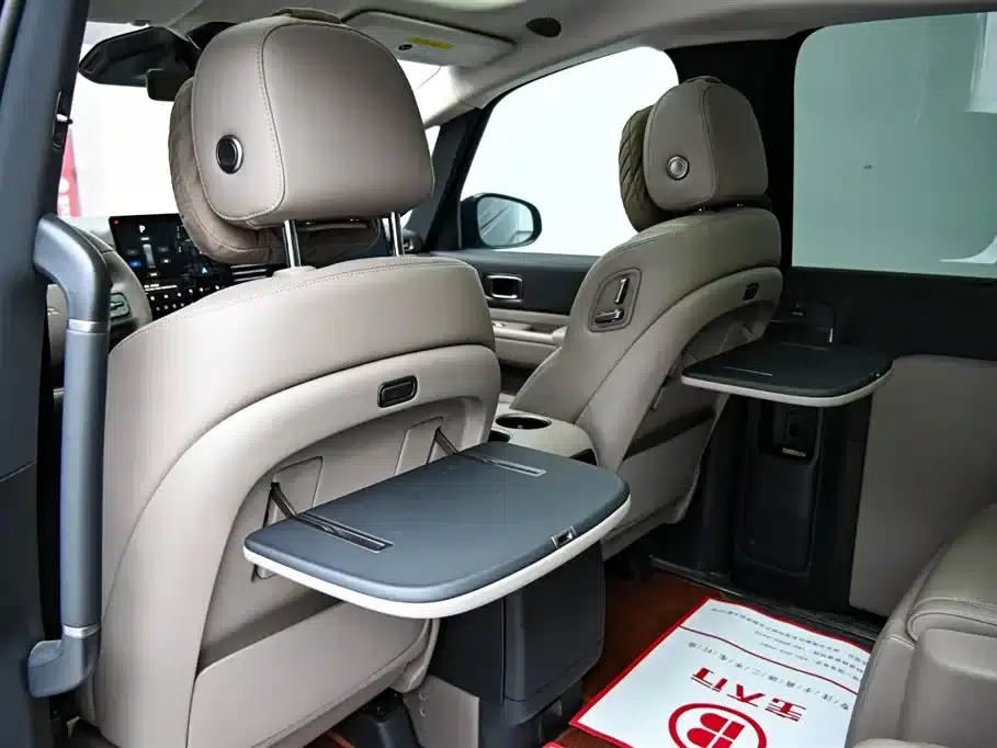 Li Auto MEGA 2025 Home Edition — миниатюра 17