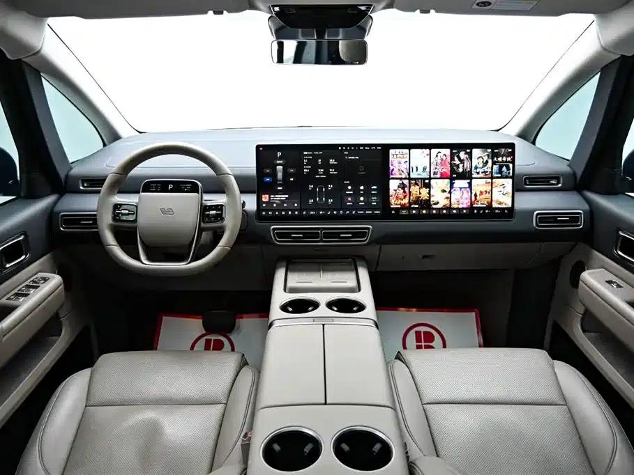 Li Auto MEGA 2025 Home Edition — миниатюра 18