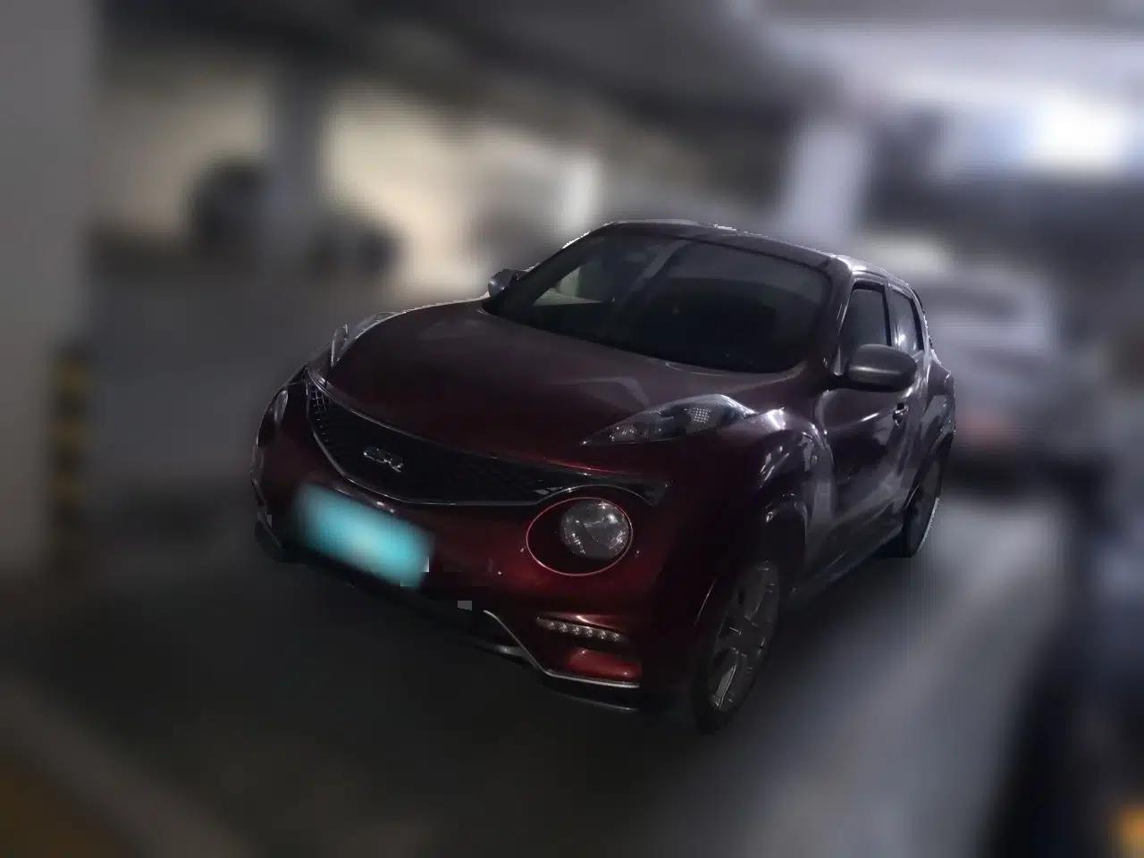 Infiniti ESQ 2014 1.6L Spontaneous Edition — миниатюра 1