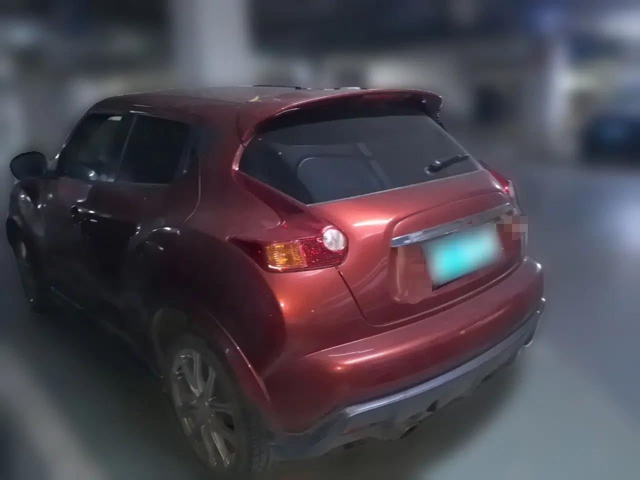Infiniti ESQ 2014 1.6L Spontaneous Edition — миниатюра 4