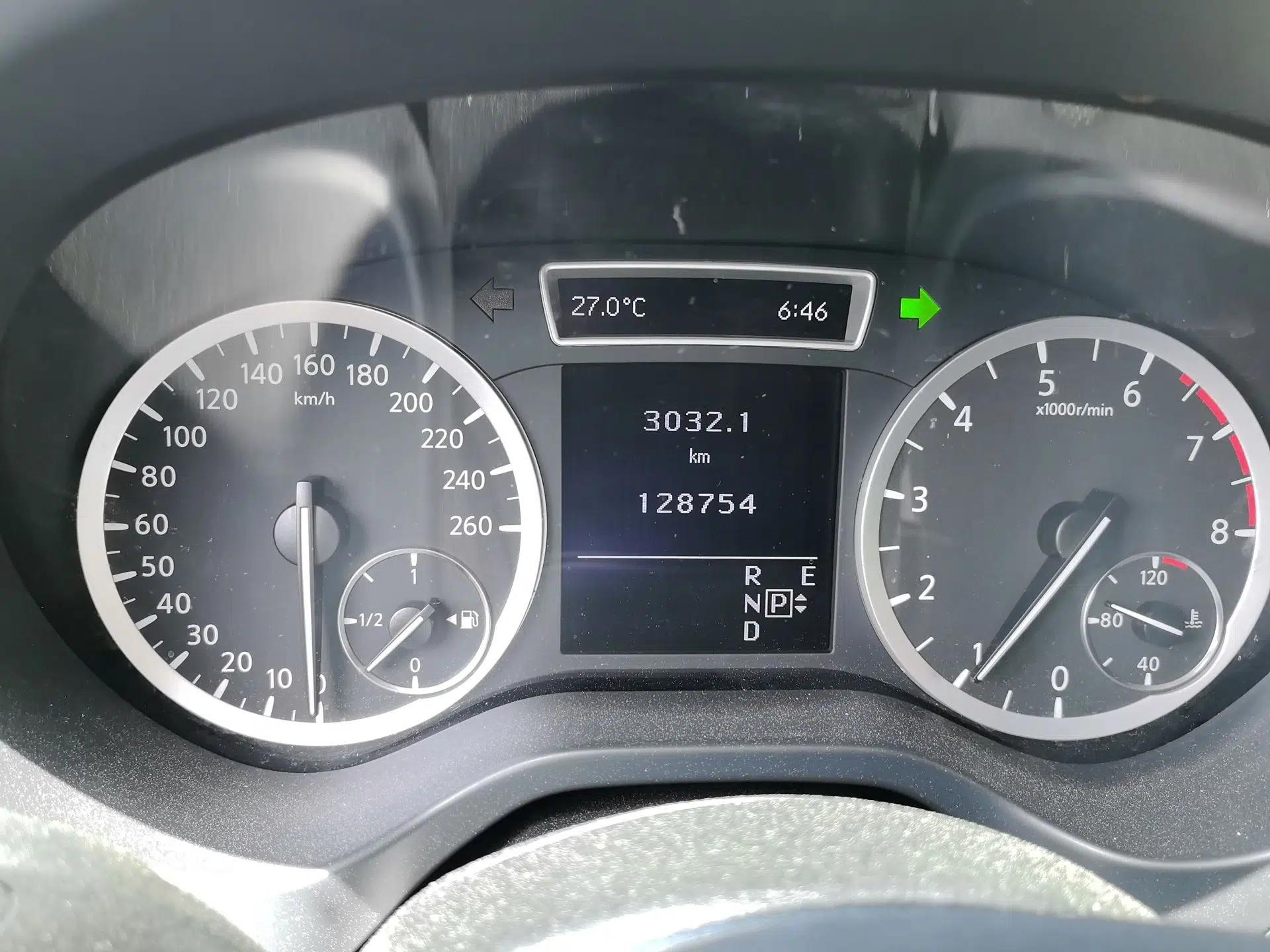 Infiniti QX30 2017 2.0T Four-Wheel Drive Sport Edition — миниатюра 12