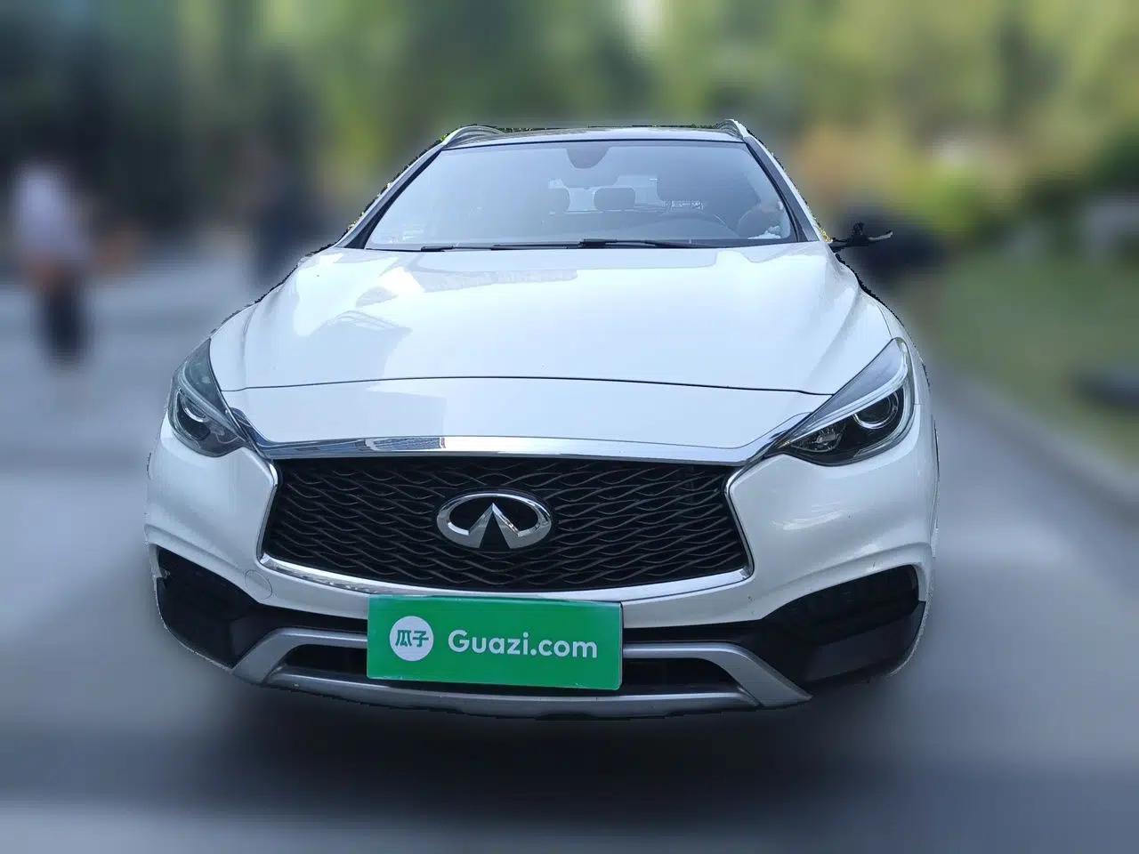 Infiniti QX30 2017 2.0T Four-Wheel Drive Fashion Edition — миниатюра 2