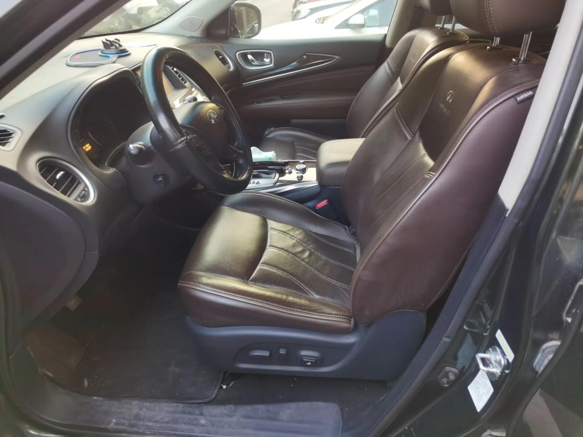 Infiniti JX 2013 JX35 Two-Wheel-Drive Excellence Edition — миниатюра 16