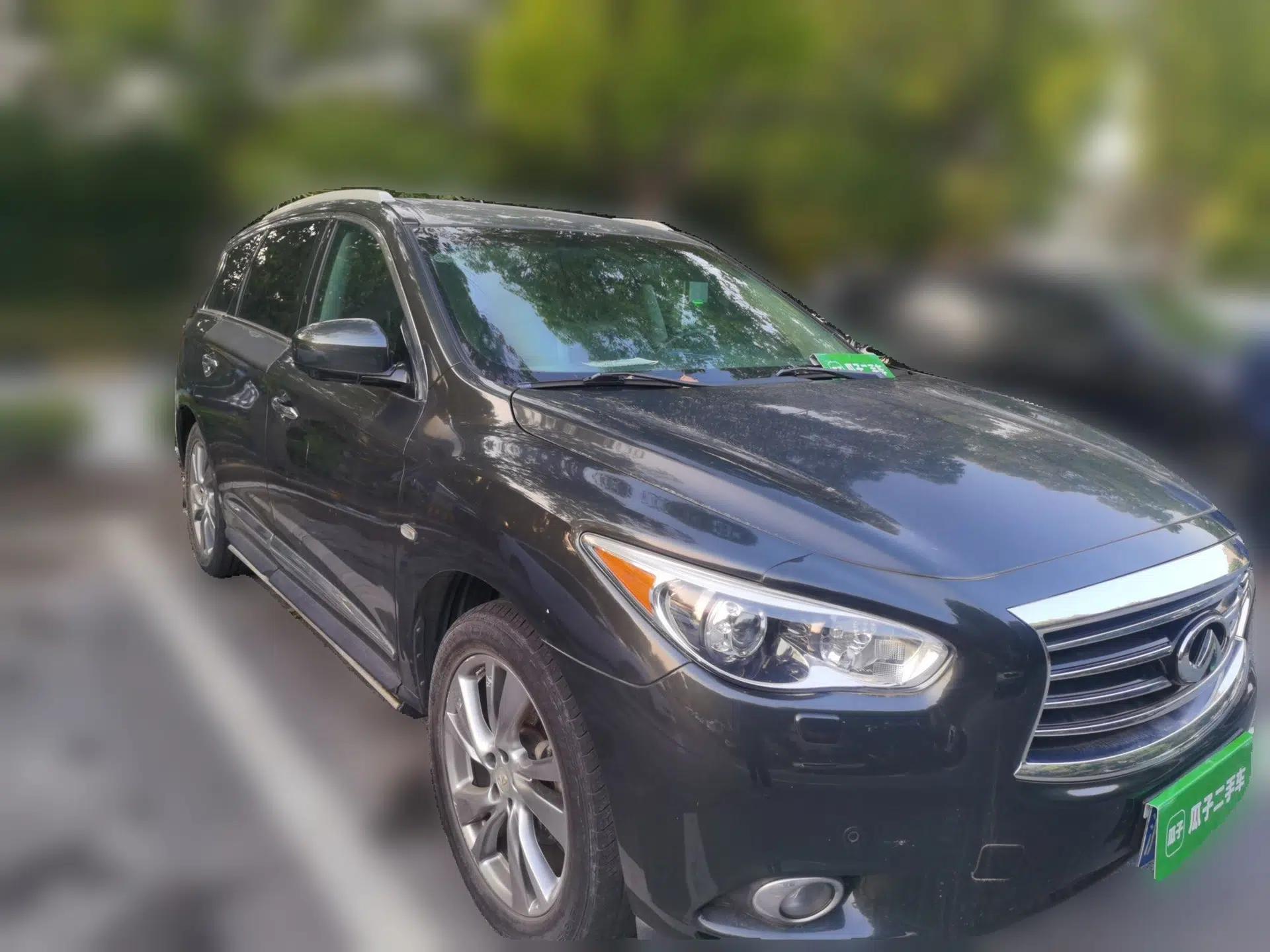 Infiniti JX 2013 JX35 Two-Wheel-Drive Excellence Edition — миниатюра 3