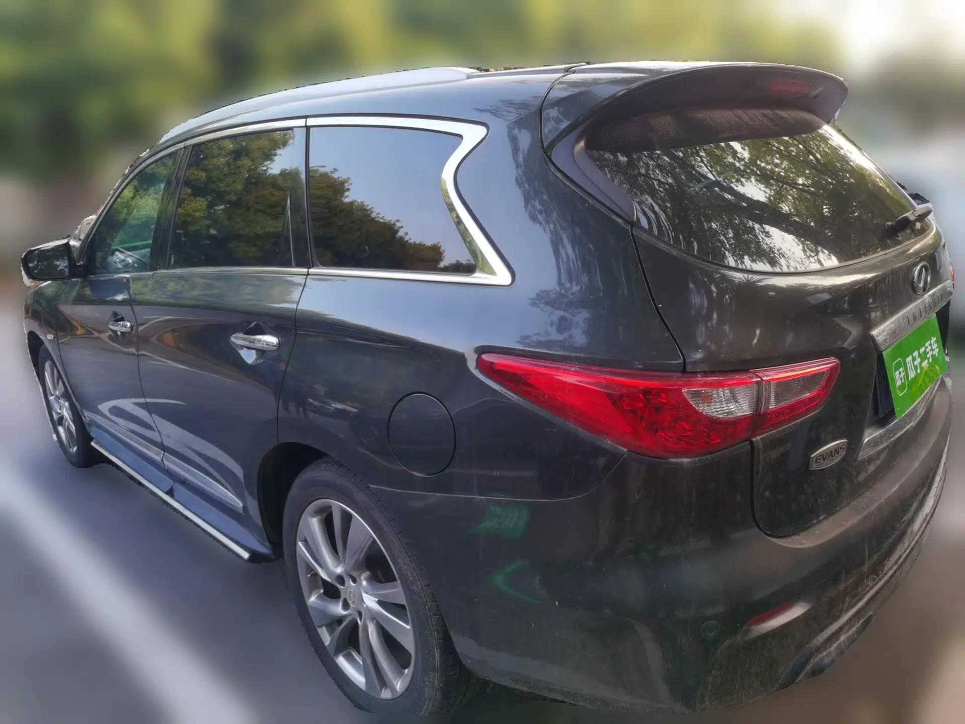 Infiniti JX 2013 JX35 Two-Wheel-Drive Excellence Edition — миниатюра 4