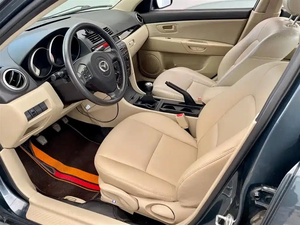 Mazda3 2010 1.6L Manual Classic Fashion Edition — миниатюра 6