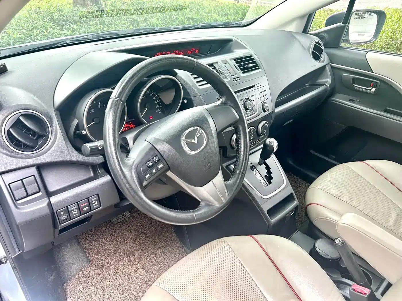 Mazda 5 2011 2.0L Automatic Luxury — миниатюра 11