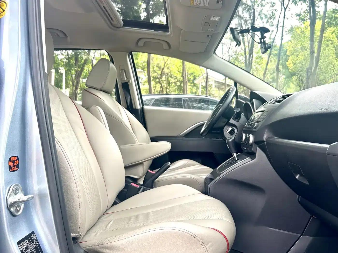 Mazda 5 2011 2.0L Automatic Luxury — миниатюра 15