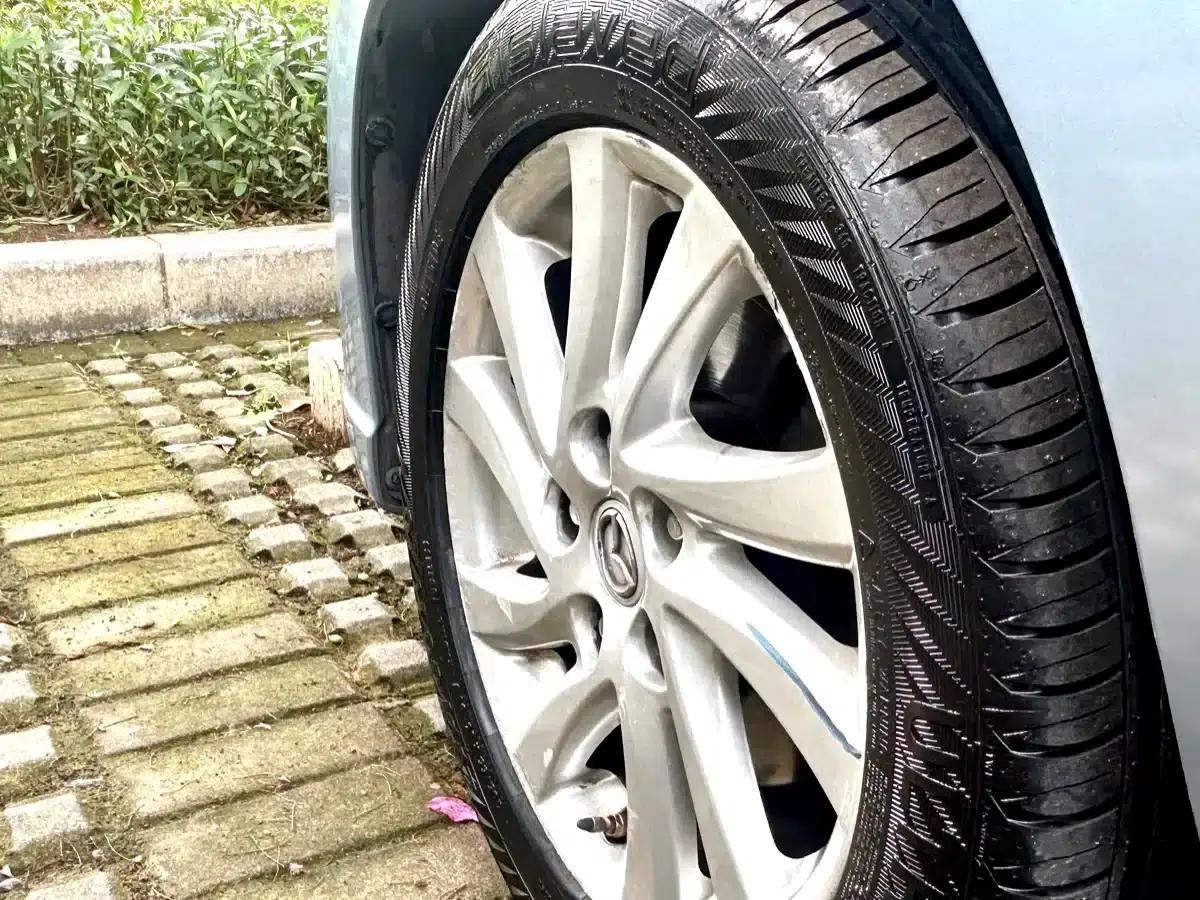 Mazda 5 2011 2.0L Automatic Luxury — миниатюра 20