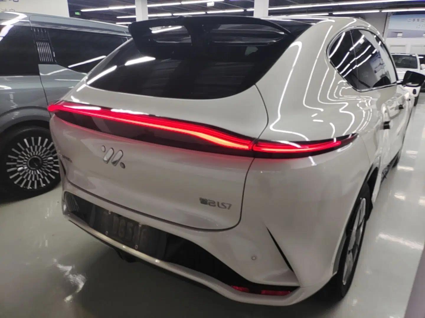 IM LS7 2023 90 kWh Elite Rear-Drive Version — миниатюра 6