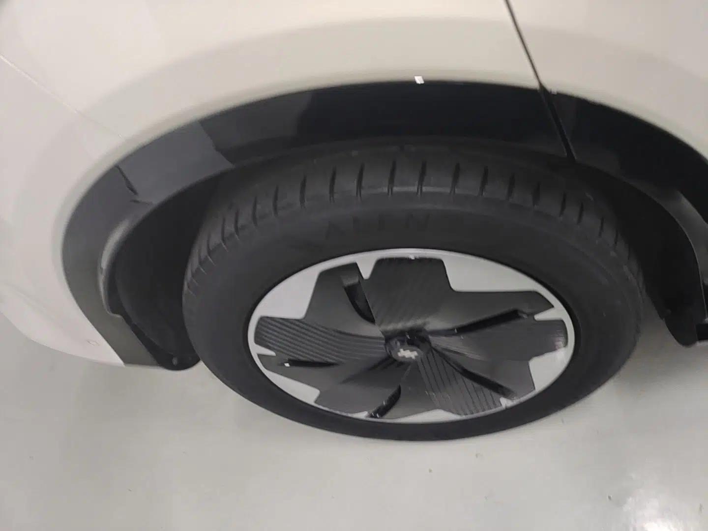 IM LS7 2023 90 kWh Elite Rear-Drive Version — миниатюра 10