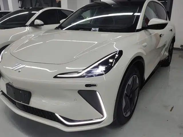 IM LS7 2023 90 kWh Elite Rear-Drive Version