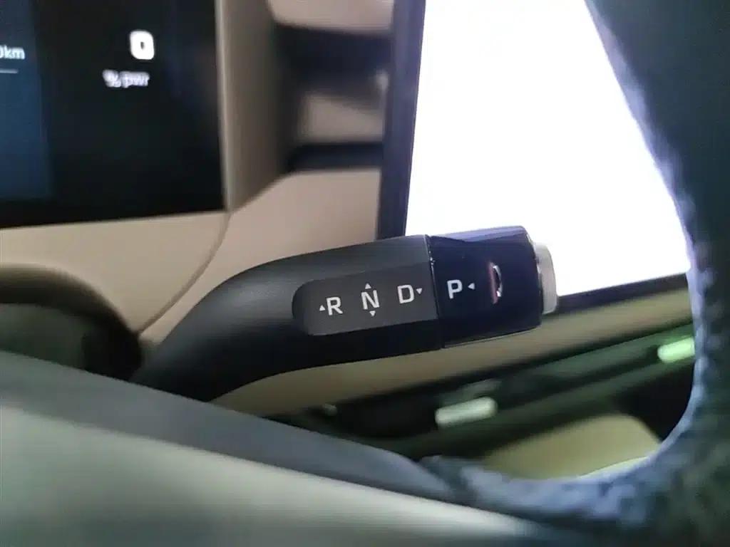 MG ES5 2025 525max Rear-Wheel Drive Intelligent Driving Edition — миниатюра 14