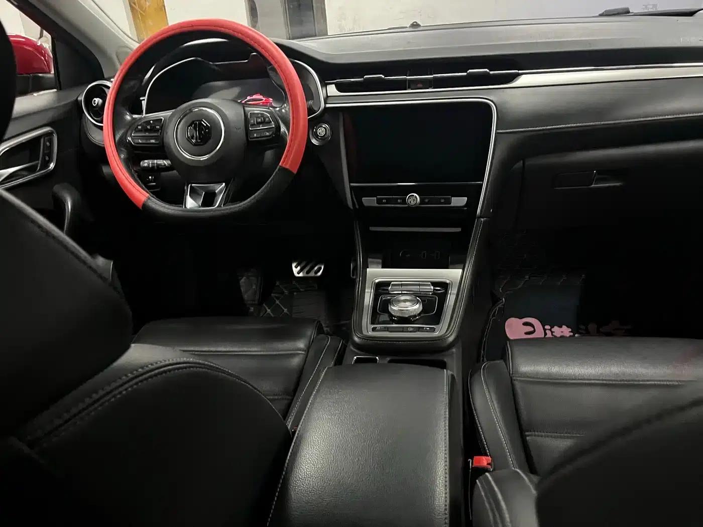 MG6 PHEV 2018 45T E-DRIVE Intelligent Hybrid Premium Internet Edition — миниатюра 8