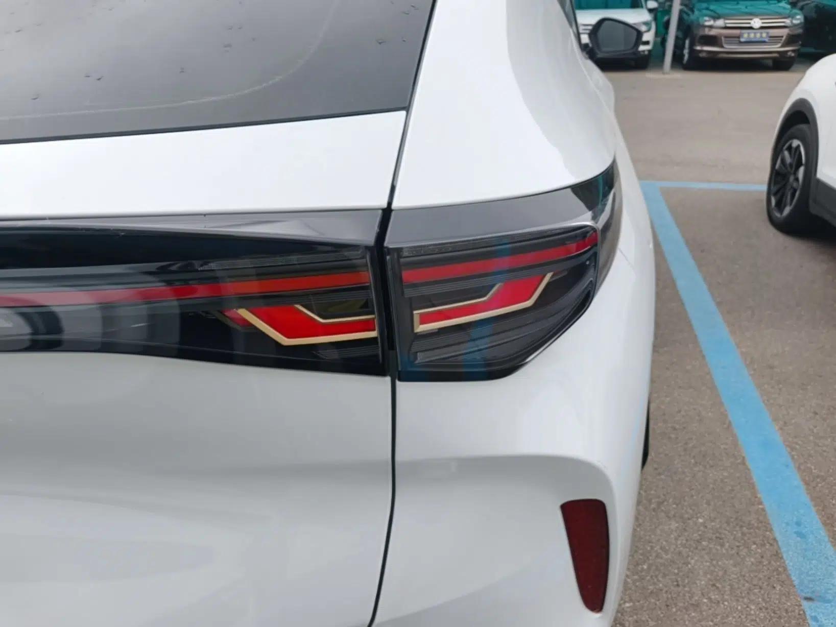 Volkswagen ID.UNYX 2024 Revised Pro Long-Range Version — миниатюра 7