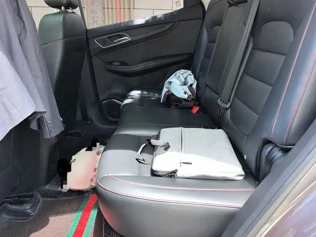 MG Pilot 2021 300TGI Automatic 2WD Dynamic Luxury Edition — миниатюра 15