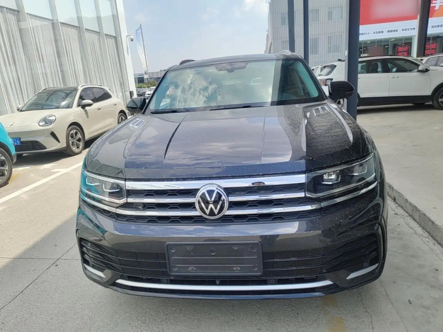 Volkswagen Teramont X 2021 380TSI Four-Wheel Drive Prestige Luxury Edition — миниатюра 2