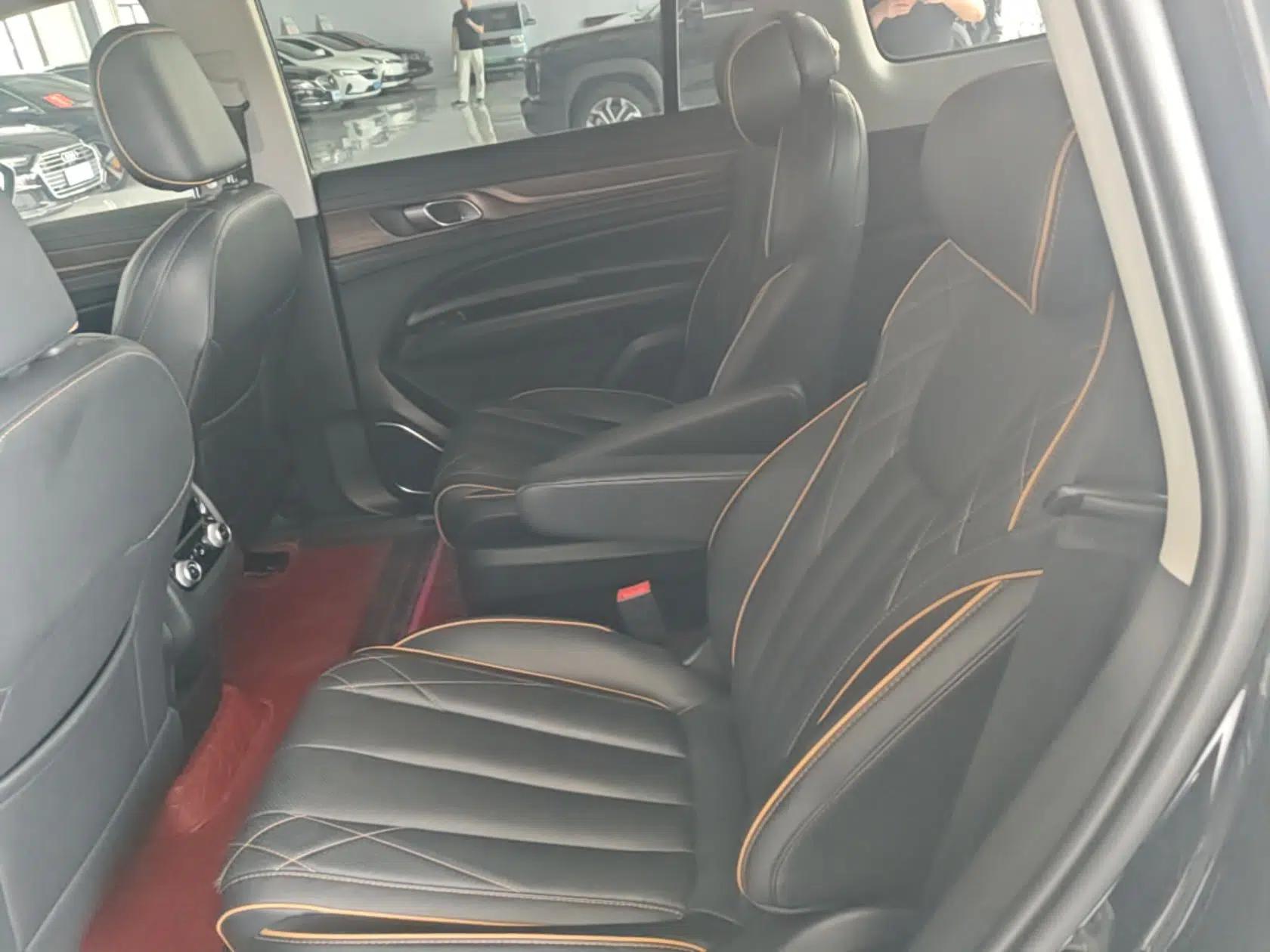 Ford Equator 2021 EcoBoost 225 Premier 7-Seater (2/2/3) — миниатюра 20