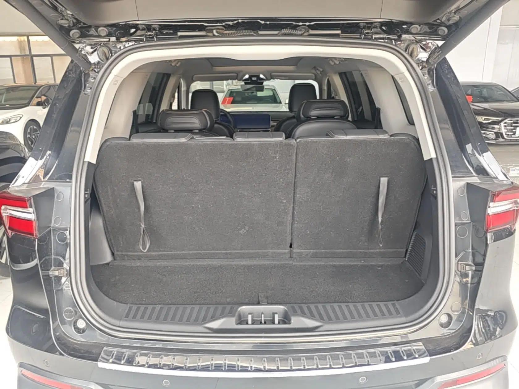 Ford Equator 2021 EcoBoost 225 Premier 7-Seater (2/2/3) — миниатюра 22