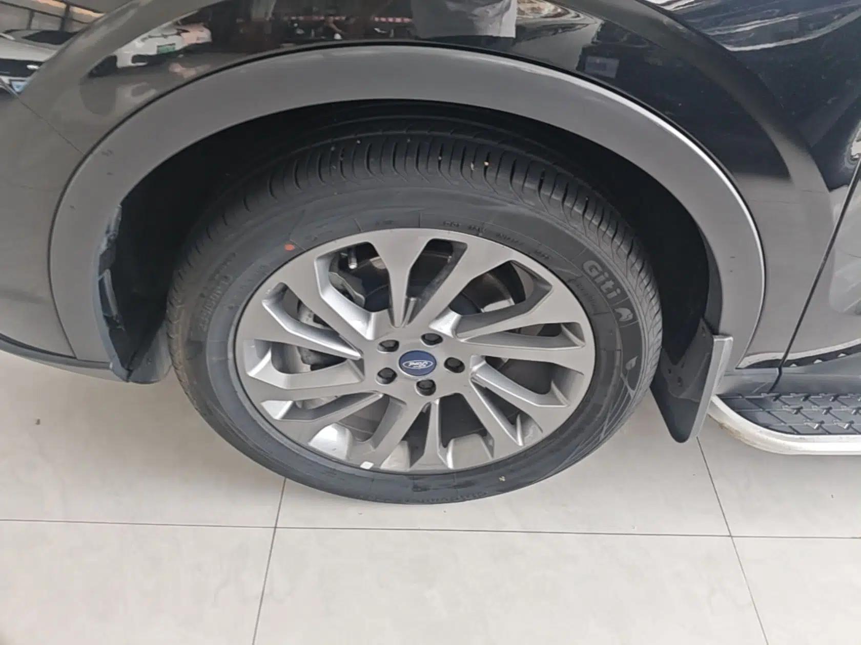 Ford Equator 2021 EcoBoost 225 Premier 7-Seater (2/2/3) — миниатюра 8