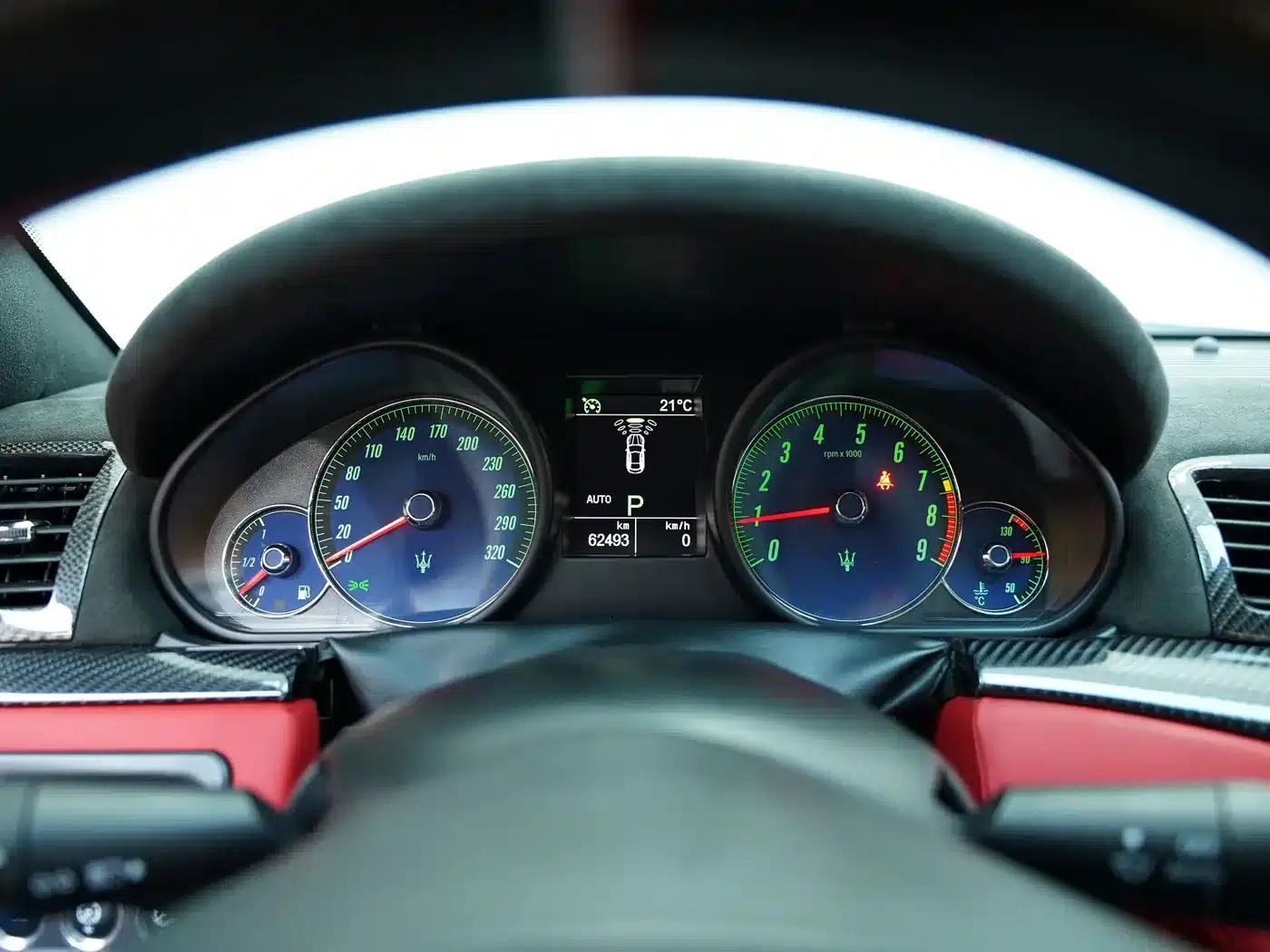 GranTurismo 2013 4.7L Sport Automatic — миниатюра 13