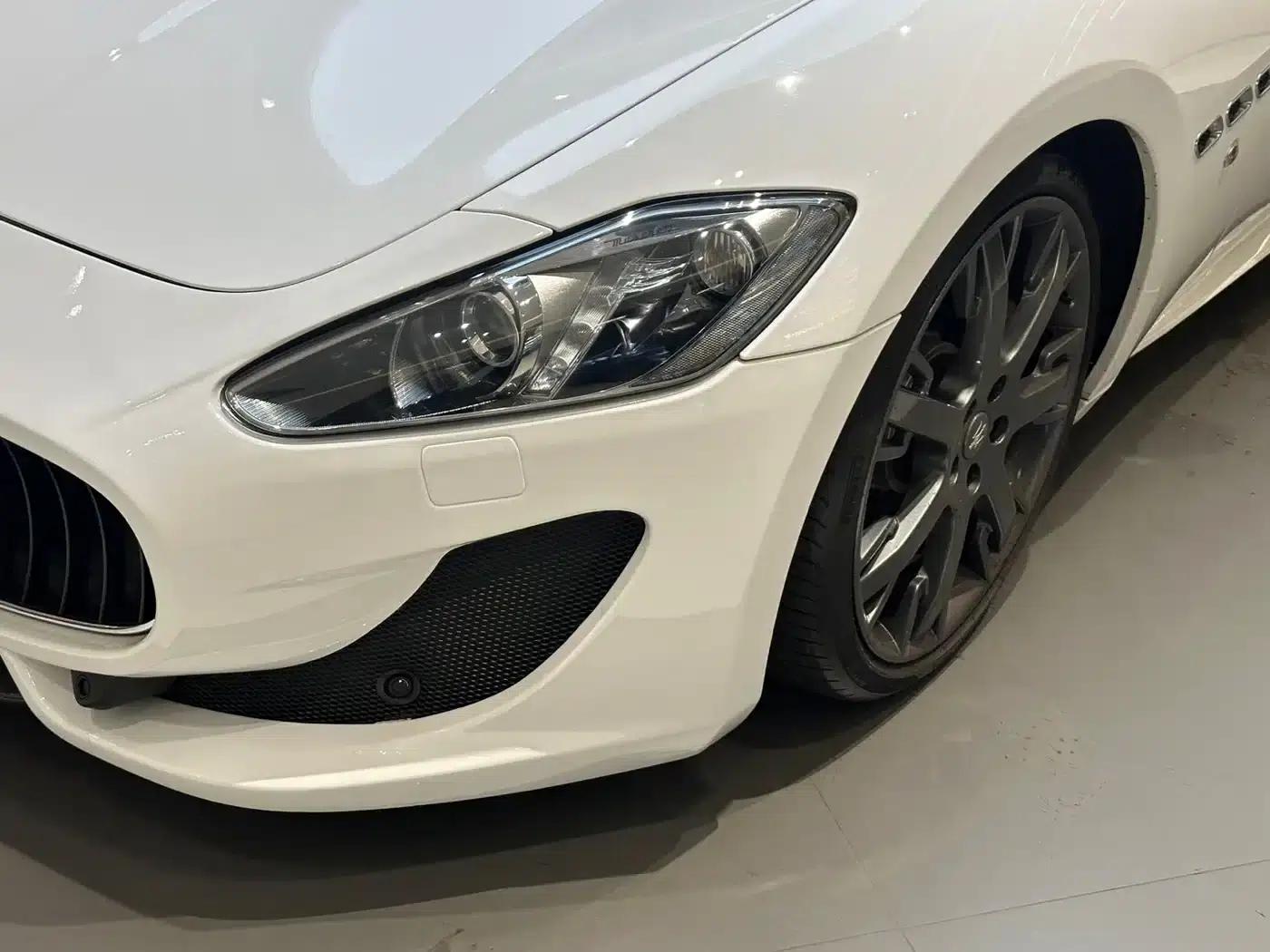 GranTurismo 2009 4.7L Sport Automatic — миниатюра 2