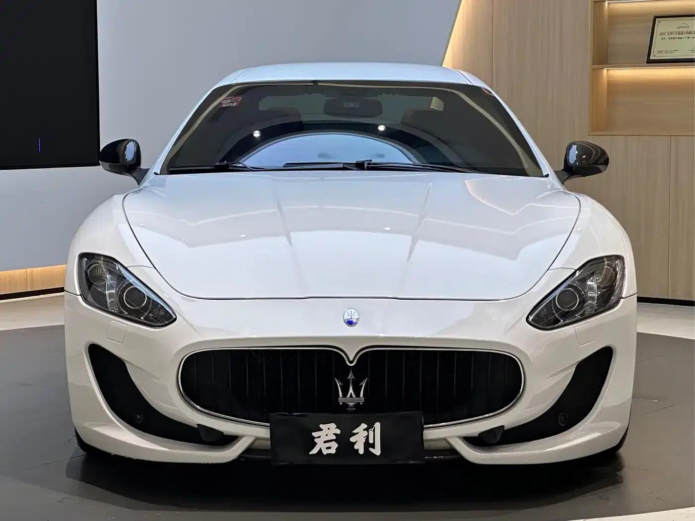 GranTurismo 2009 4.7L Sport Automatic — миниатюра 3