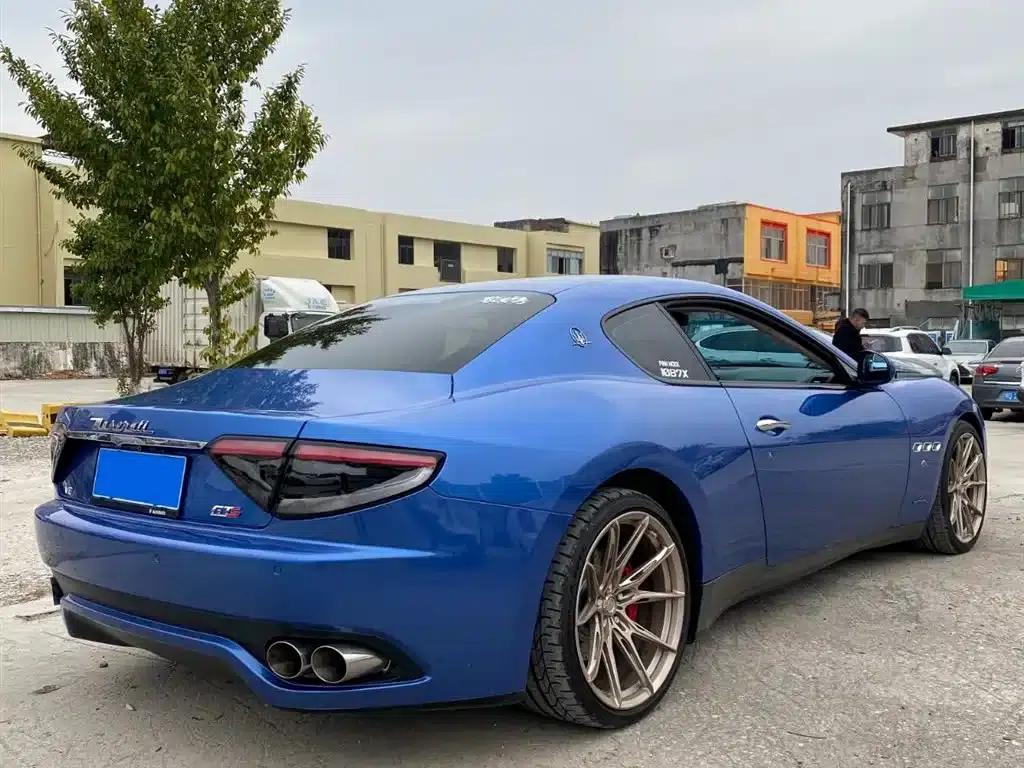 2013 GranTurismo 4.2L Standard Edition — миниатюра 8