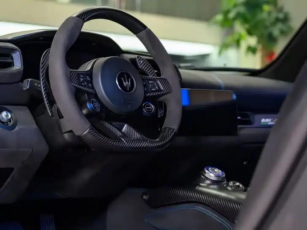 Maserati MC20 2023 3.0T Standard Edition — миниатюра 4