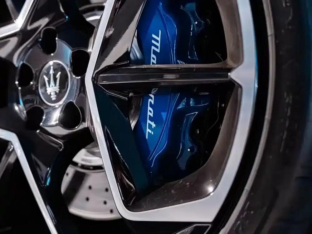 Maserati MC20 2023 3.0T Standard Edition — миниатюра 5