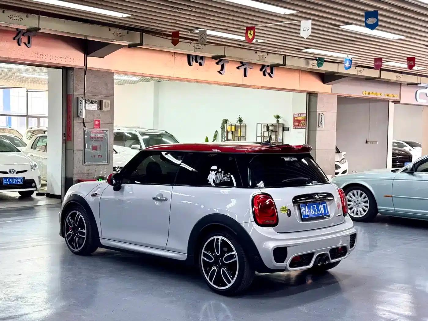2016 MINI JCW 2.0T JOHN COOPER WORKS — миниатюра 4