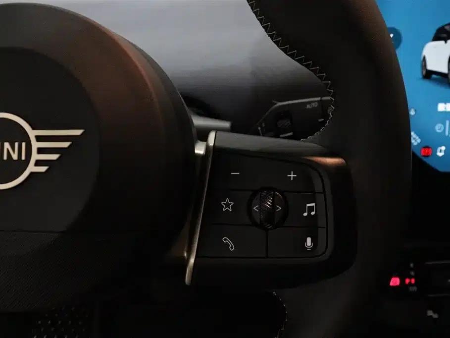 2025 Electric MINI Cooper (Facelift) - 466km/h - Classic Style — миниатюра 12