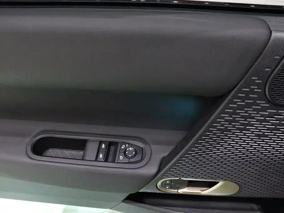 2025 Electric MINI Cooper (Facelift) - 466km/h - Classic Style — миниатюра 15