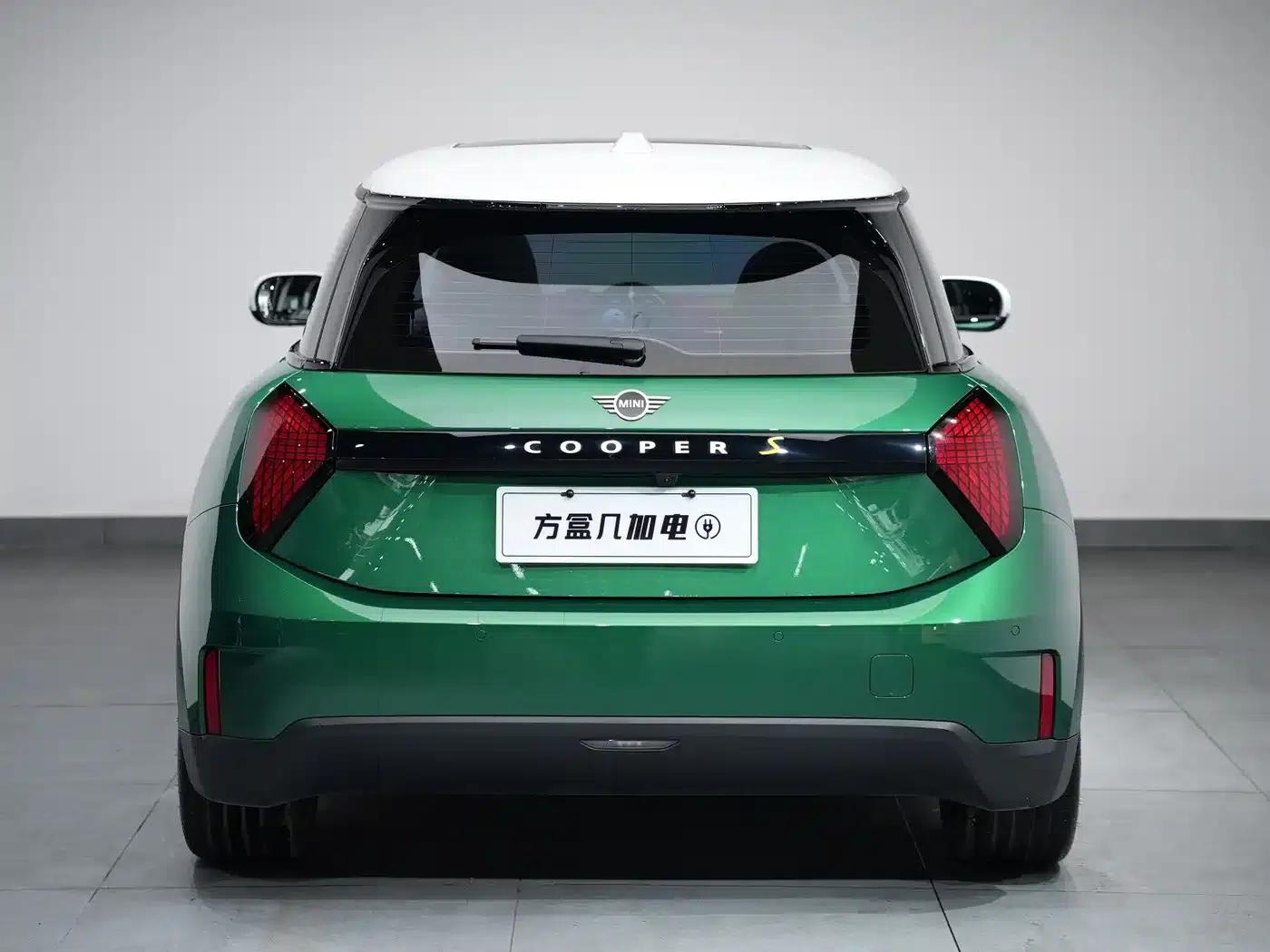 2025 Electric MINI Cooper, 463km/h, Cooper SE Artist — миниатюра 14