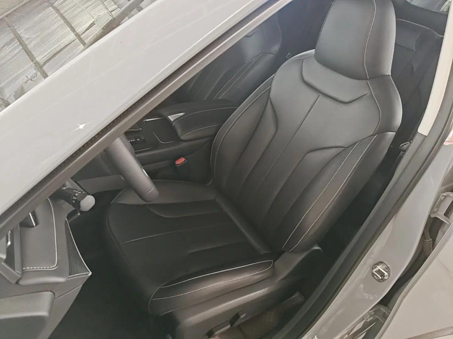 Venucia V DD-i 2023 60km iD Version — миниатюра 18