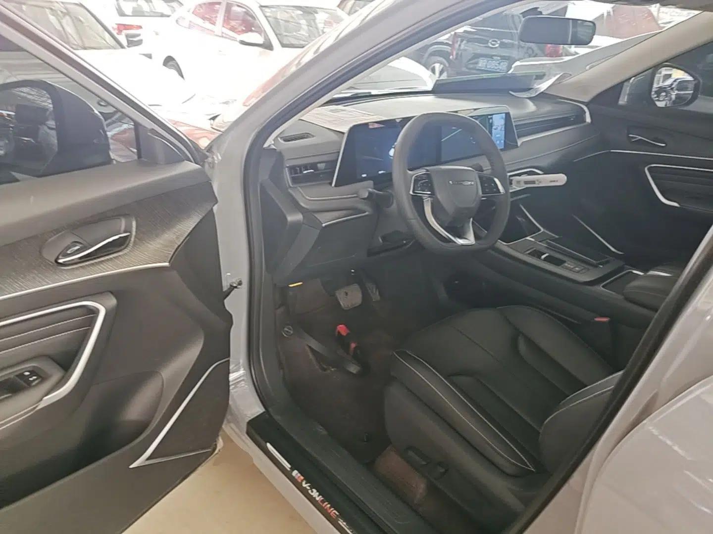 Venucia V DD-i 2023 60km iD Version — миниатюра 19